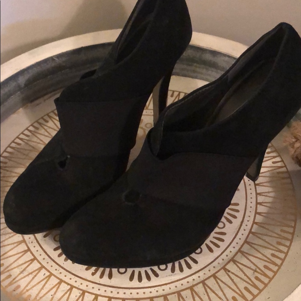 Black Jessica Simpson heels